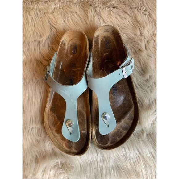 BIRKENSTOCK Gizeh Sandals - Picture 1 of 9